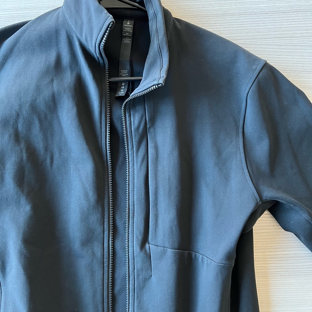 Lululemon Sojourn Jacket - S